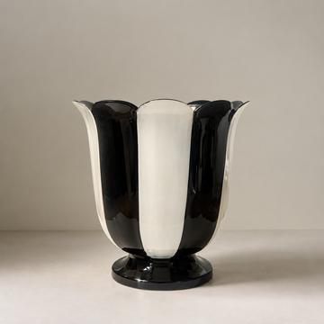 NUDO - HANDCRAFTED B & W ICE BUCKET