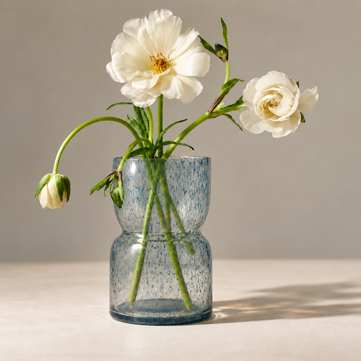 SERENZA – BLUE GLASS VASE