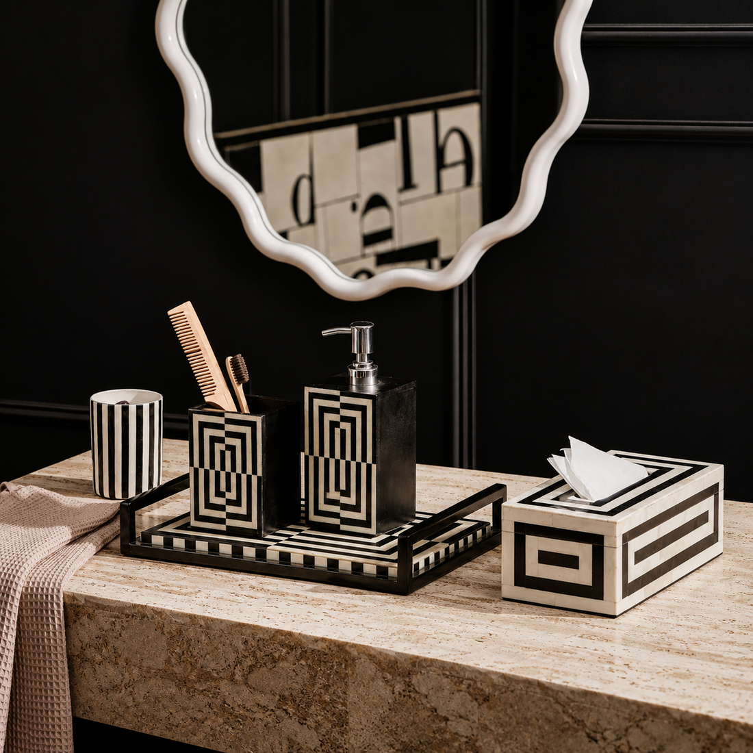 RAKU – MONOCHROME BATHROOM SET