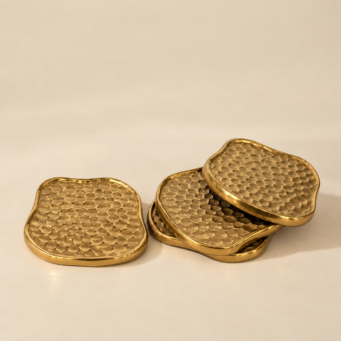 VERONA GOLD HAMMERED COASTER