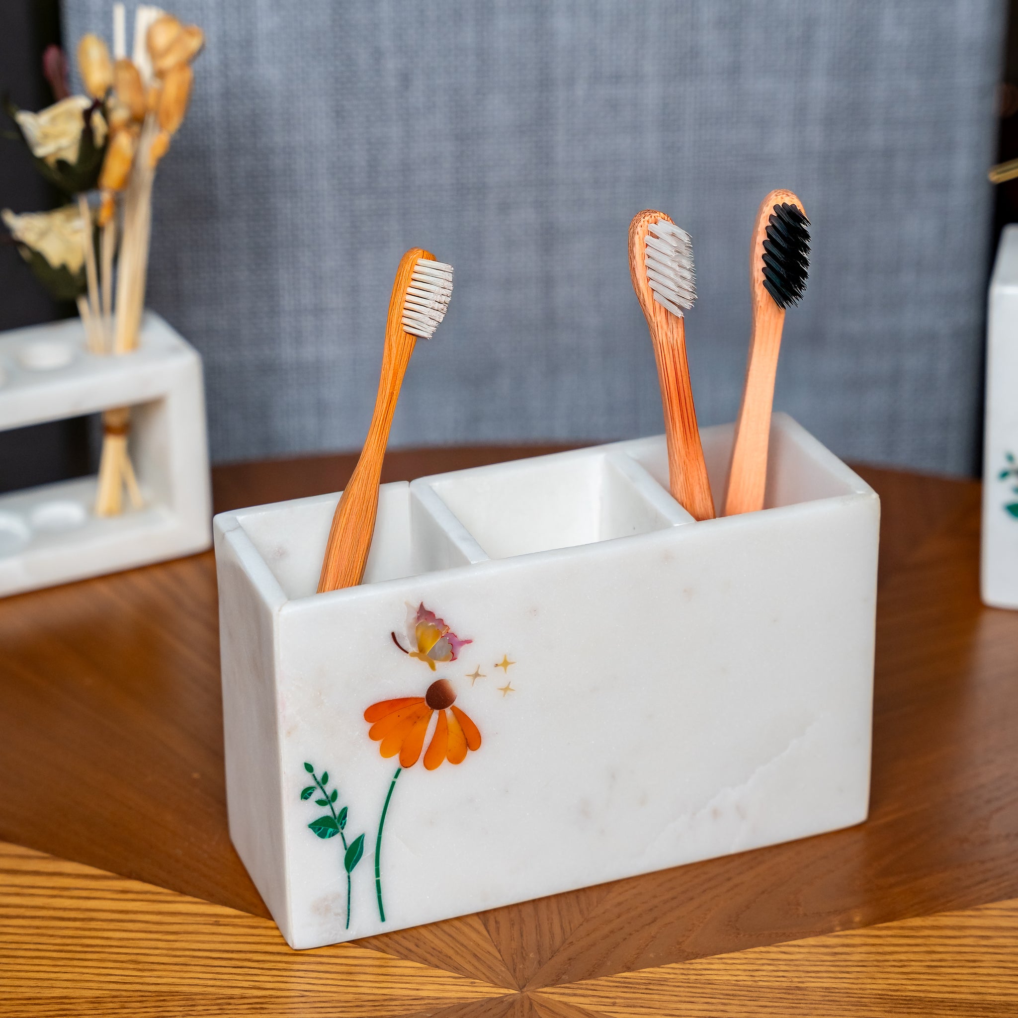 Corrella Mauri - Bathroom Accessories Holder