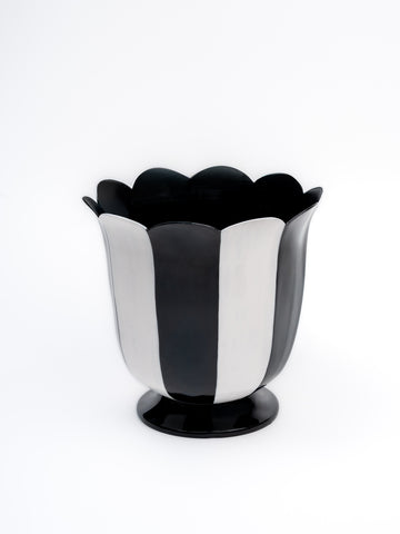 Nudo –  Handcrafted Planter