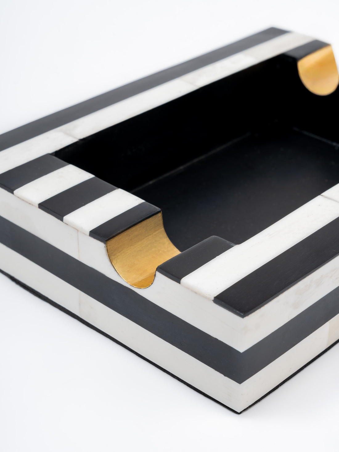 MILANO – B&W ASHTRAY