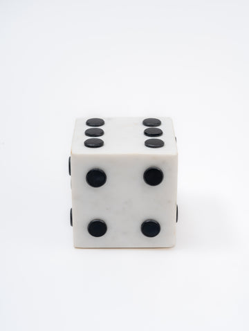 Daria – Black & White Dice