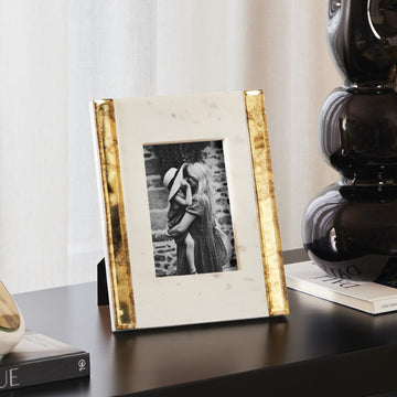 PICTURE THIS - MARBLE GLASS PHOTO FRAME