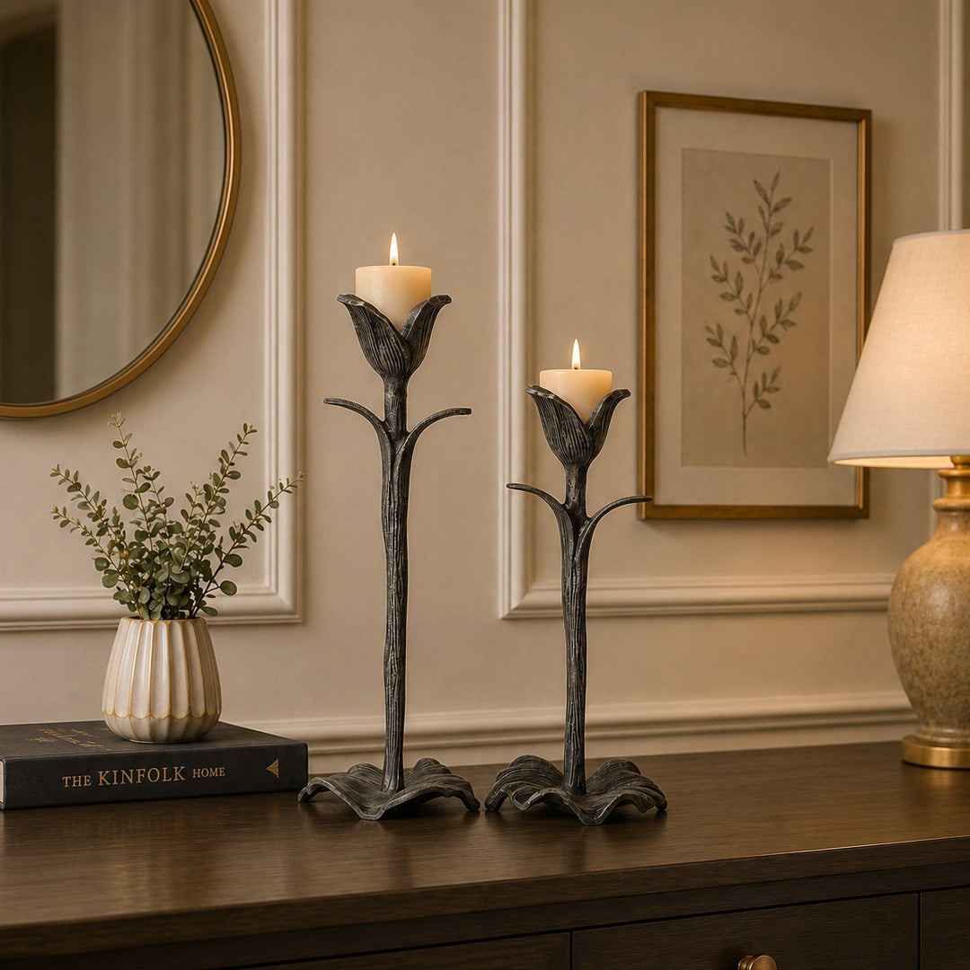 TULIP CANDLE STAND