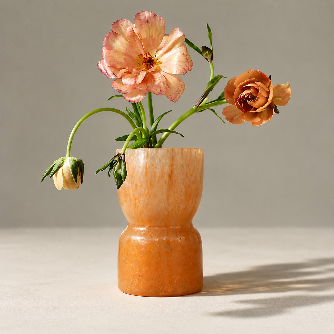 SERENZA – ORANGE GLASS VASE