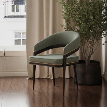 Thé Noir Royale Armchair
