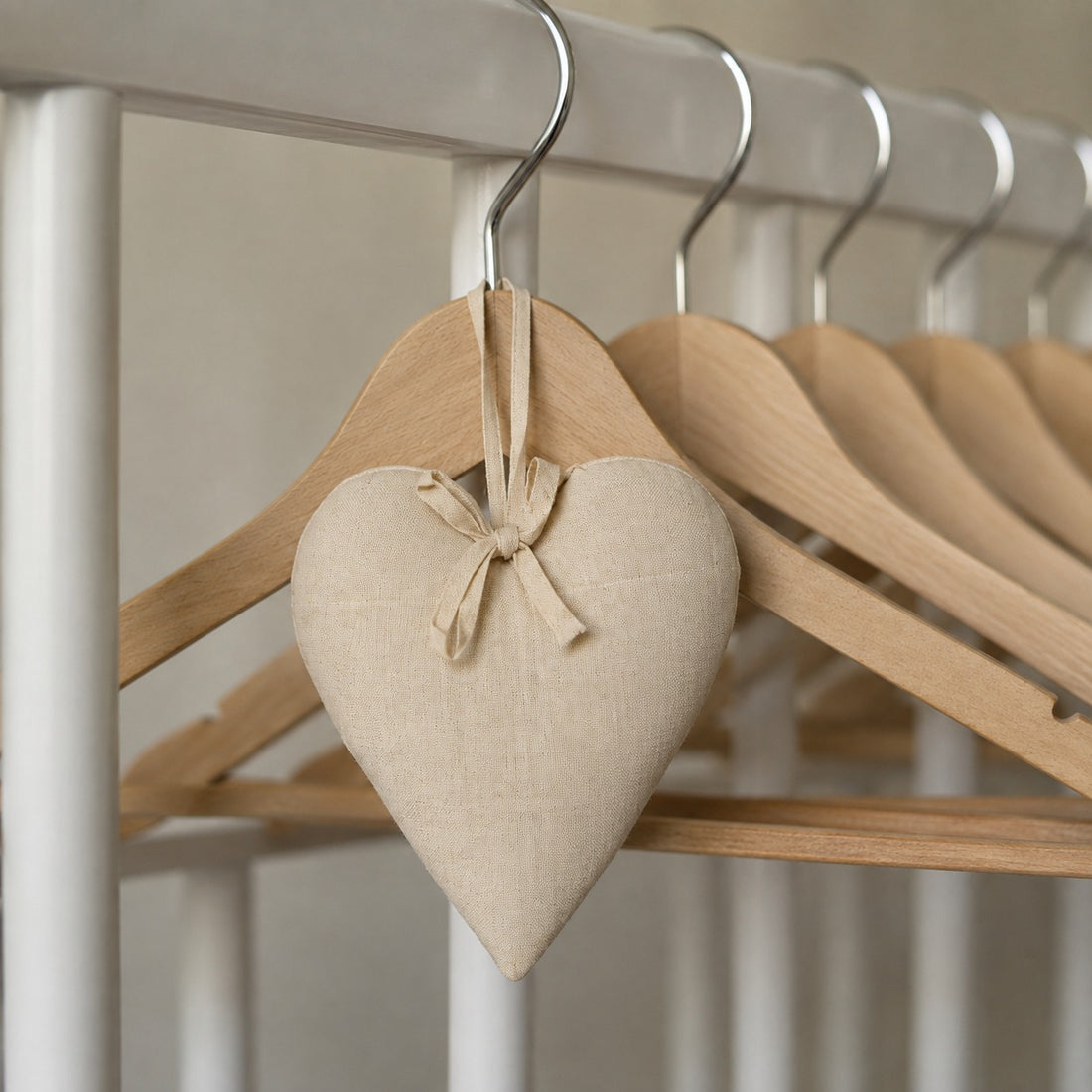 Cotton Charm - Heart Wardrobe Hanger