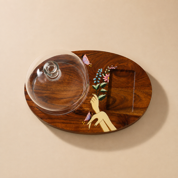 Aurela - Handmade Platter With Cloche