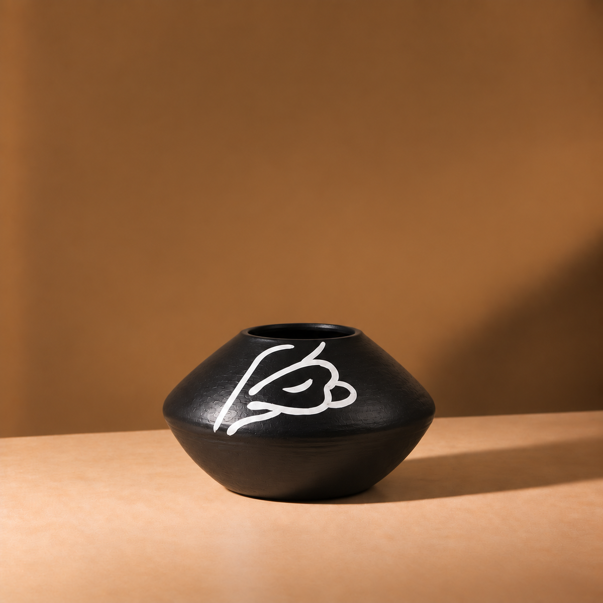Essentia Orb –  Vase