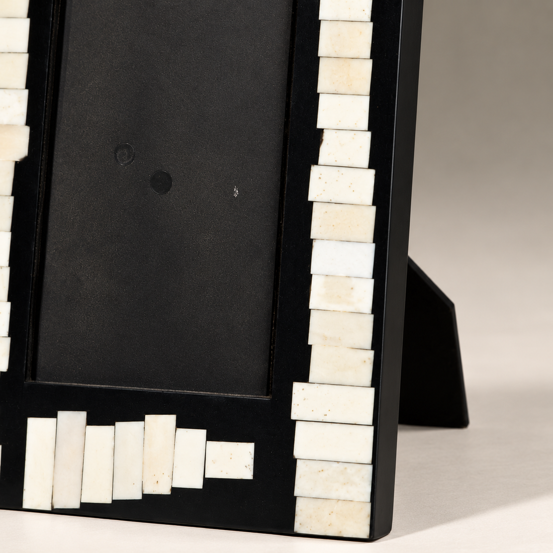 MONOCHROME - IVORY BLACK INLAY PHOTO FRAME