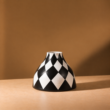 Harley Astra – Vase