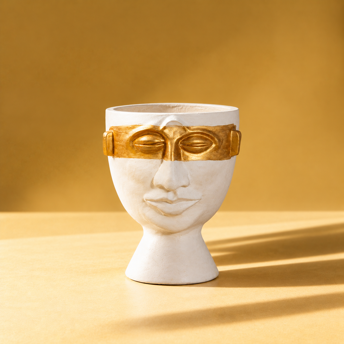 PERLA - TERRACOTA FACE VASE